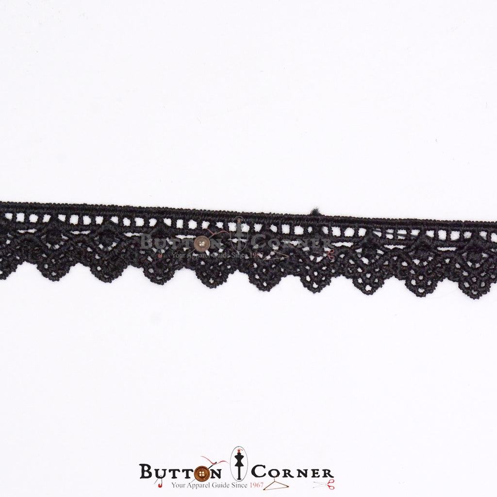 One Side Border Shuttle Lace