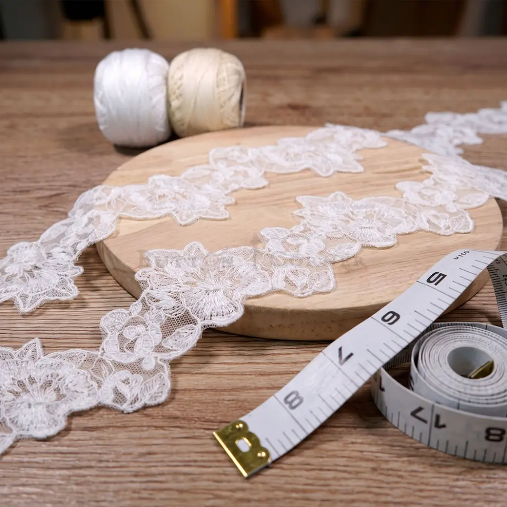 HX32582-2 WHITE.webp