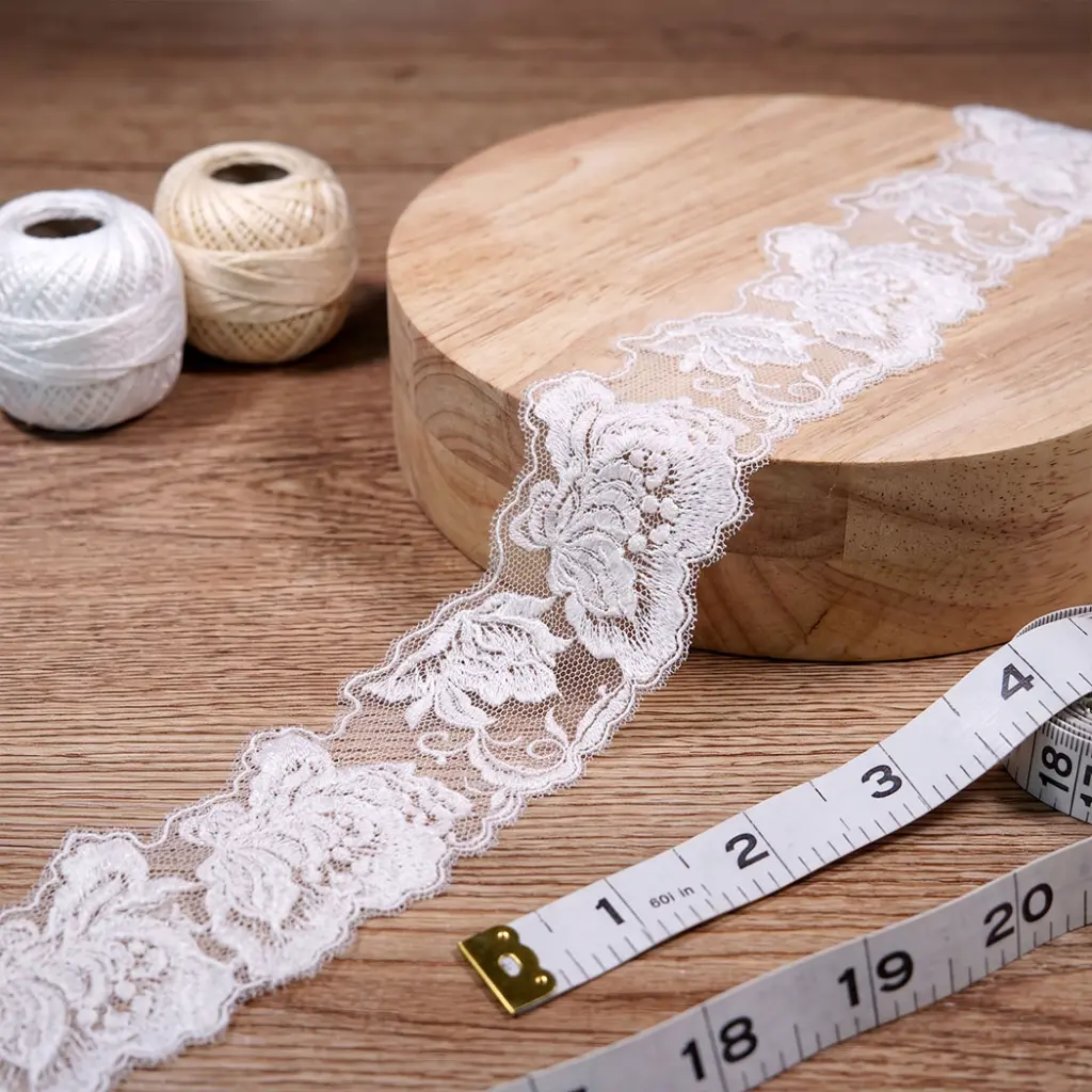 HD242-1 WHITE.webp