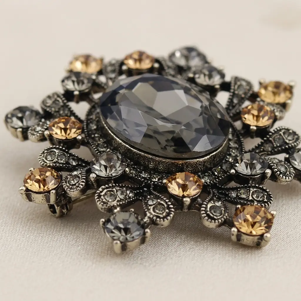 11139 Antique Metal Brooch Champagne (3).webp