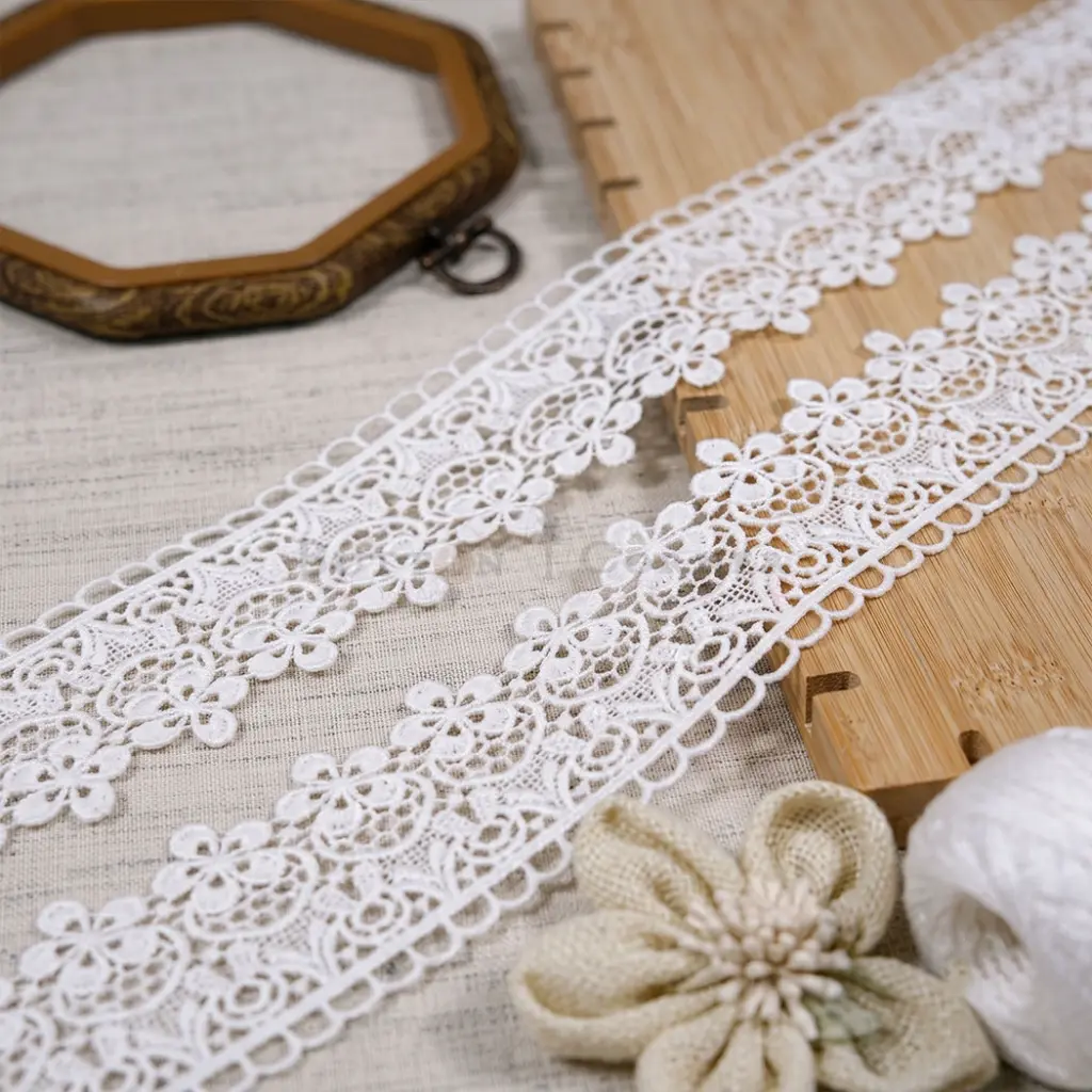 18374-1 WHITE.webp