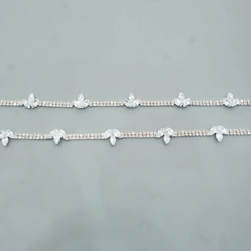 LSM-052-1 CRYSTAL WHT.webp