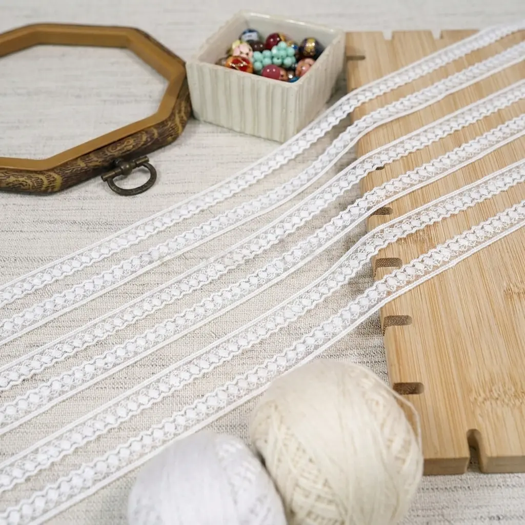 60153-1 WHITE.webp
