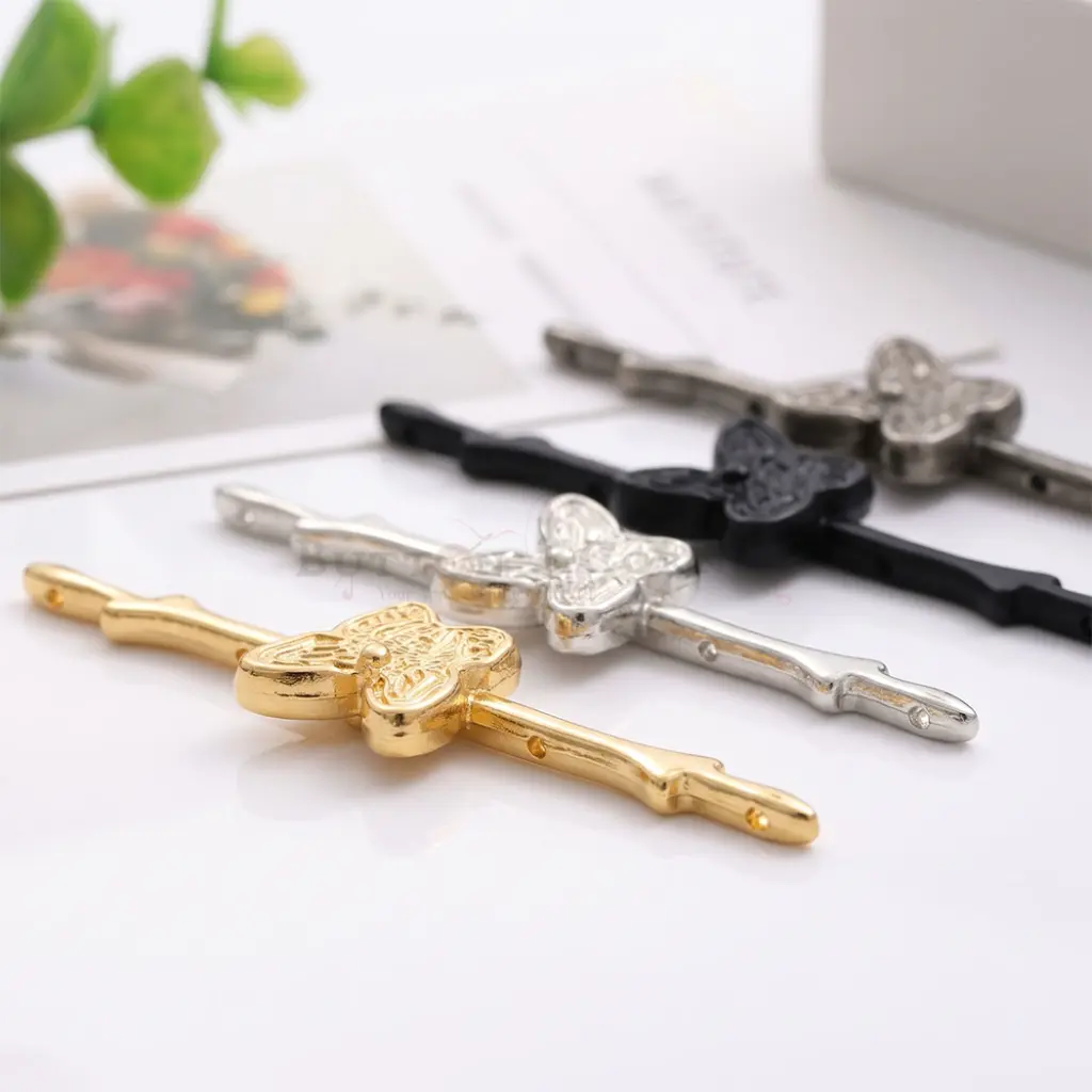 XB8069 (1).webp