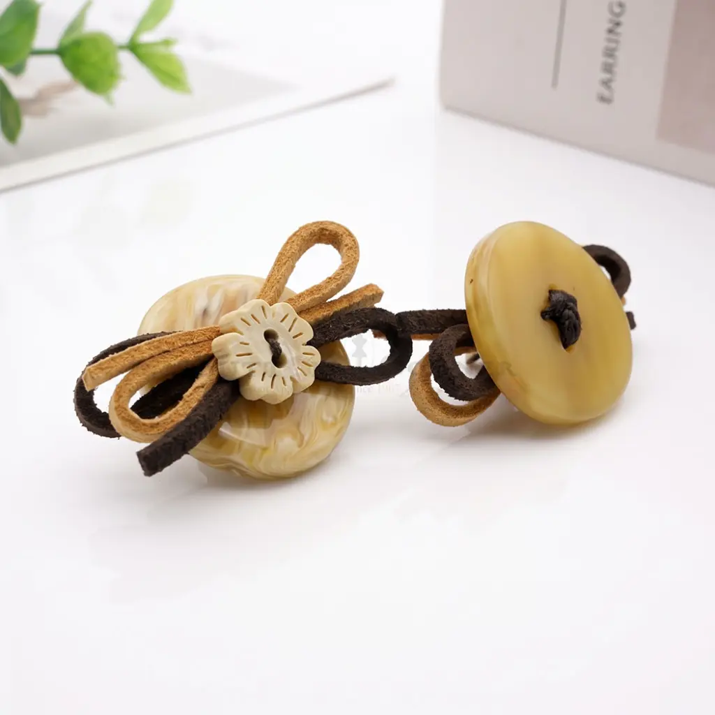 SG-5-3 LIGHT BROWN.webp