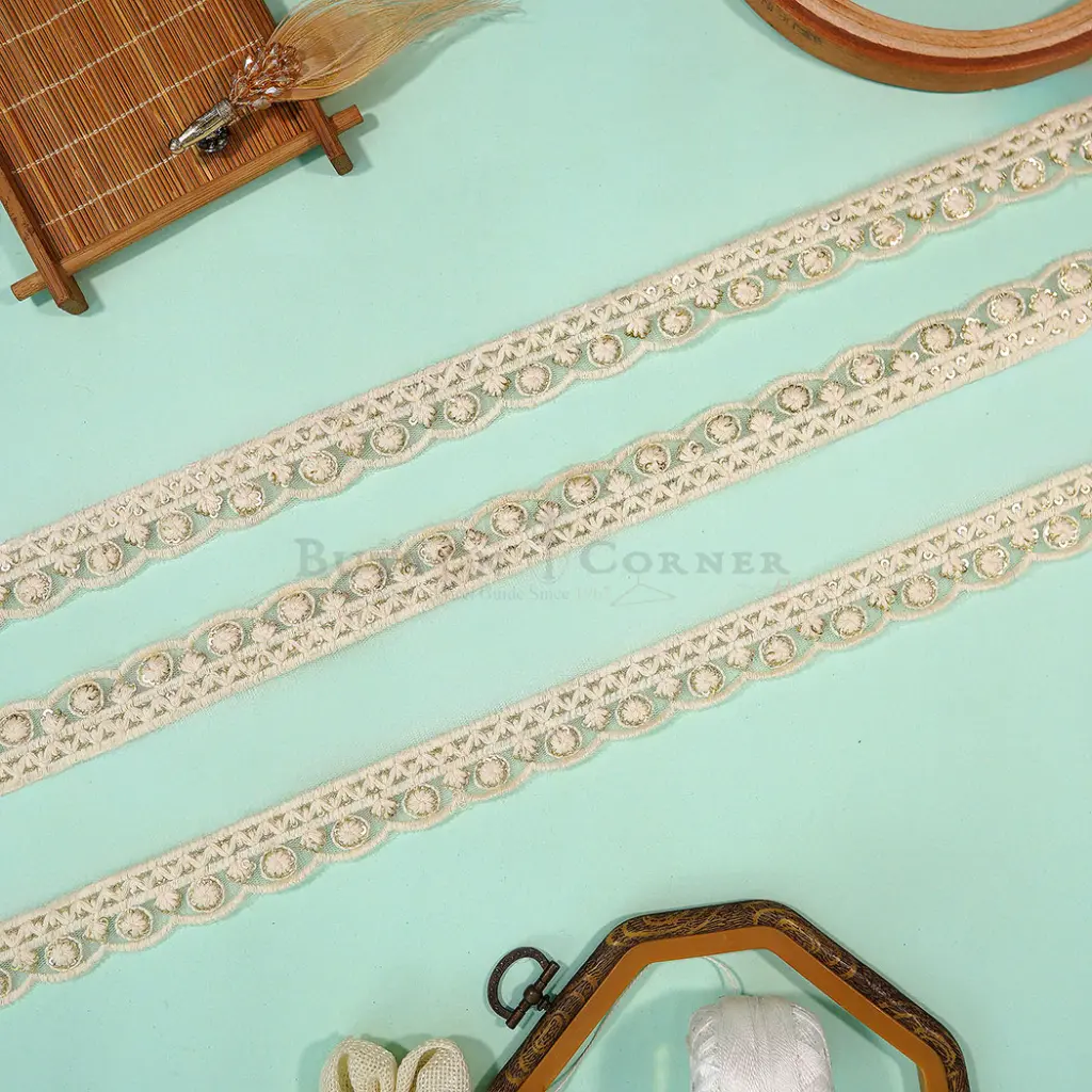 EML483.983 OFF WHT GOLD.webp