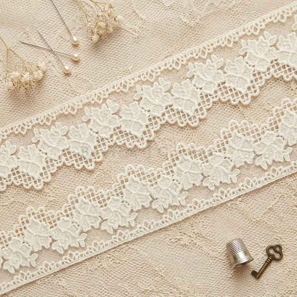 ZU-003 OFF WHITE.webp