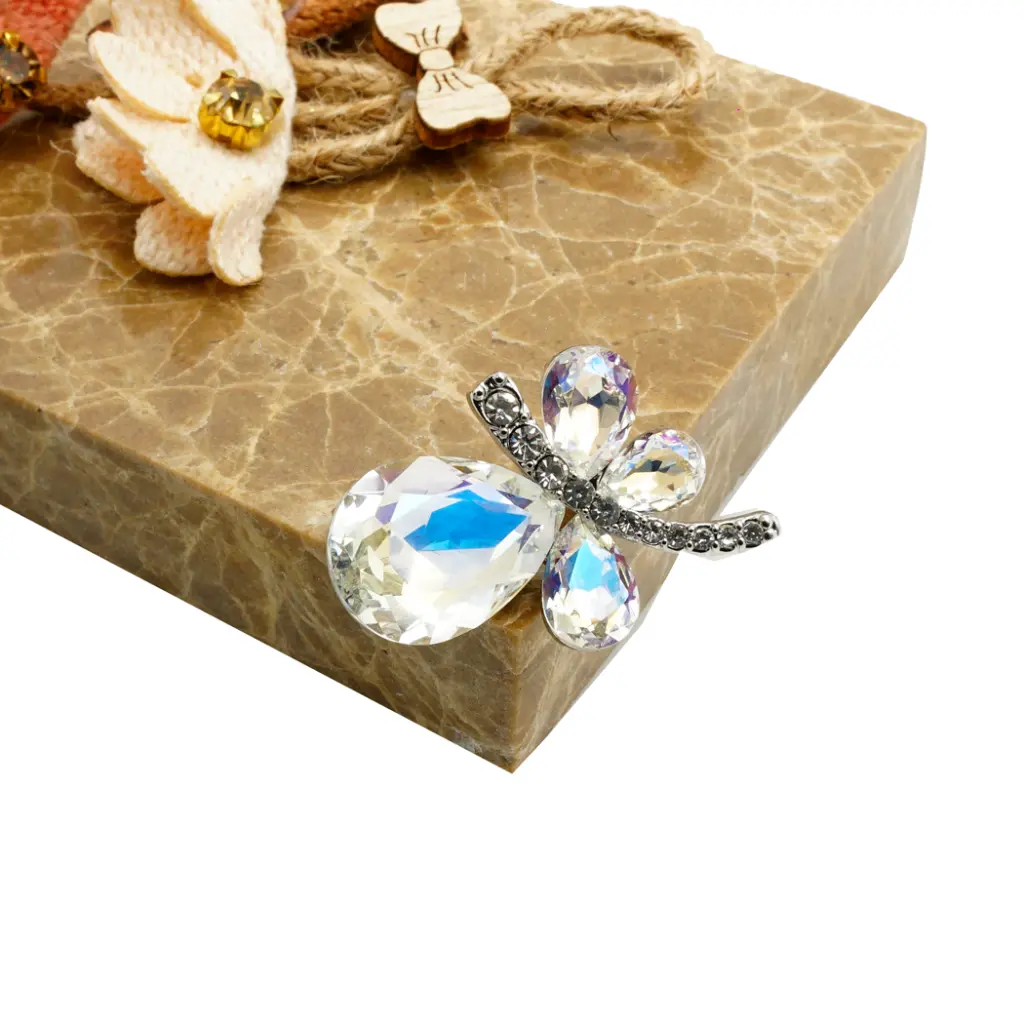 11813 CRYSTAL AB.webp