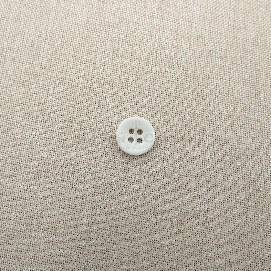 PB528 OFF WHITE.webp