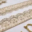 AG-173-1 OFF WHT GOLD.webp