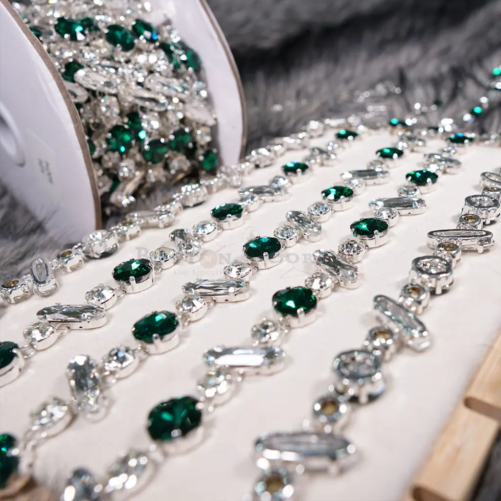 H205 Emerald + Crystal Wht-7.webp