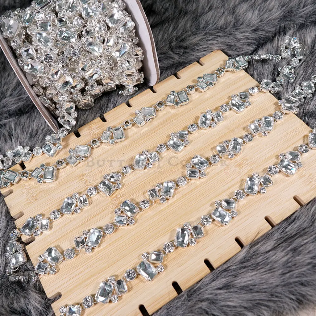 H209 CRYSTAL WHT-3.webp