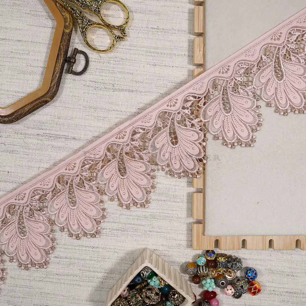 D28214 PINK.webp