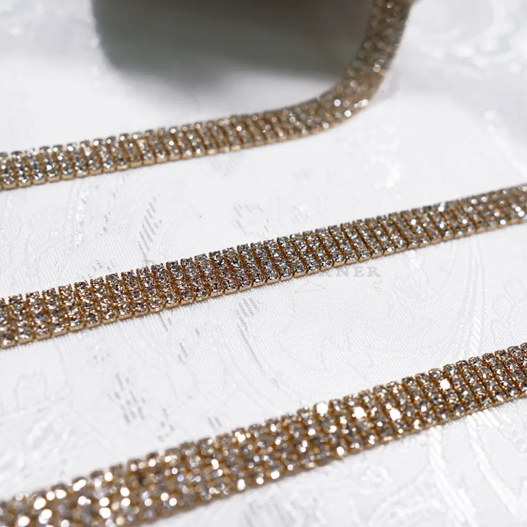 SS4 (4 Line) CRYSTAL WHT-4.webp