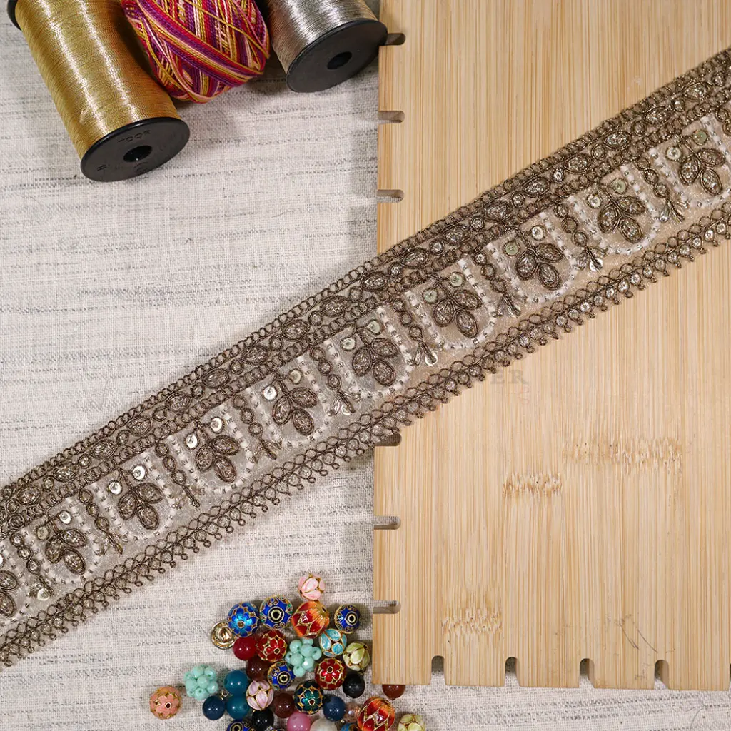 FANL1826 ANTIQUE WHITE.webp