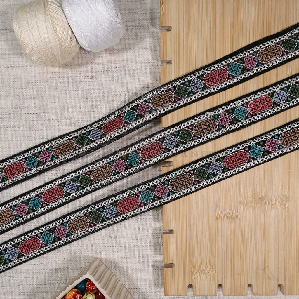 EML490 BLACK MULTI.webp