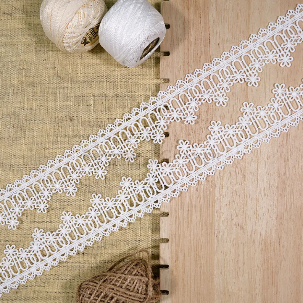 A5622 WHITE.webp