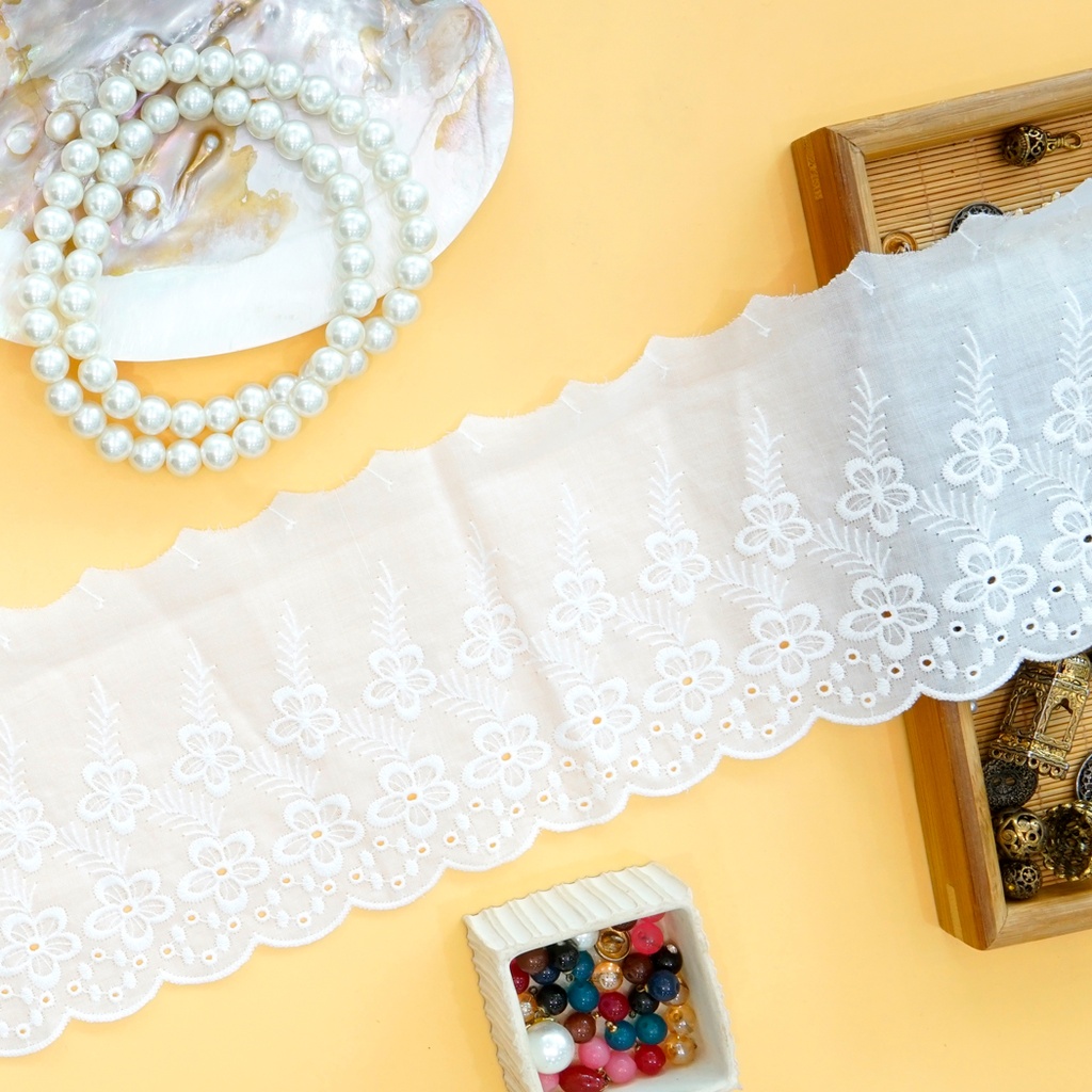One Side Border Cotton Lace