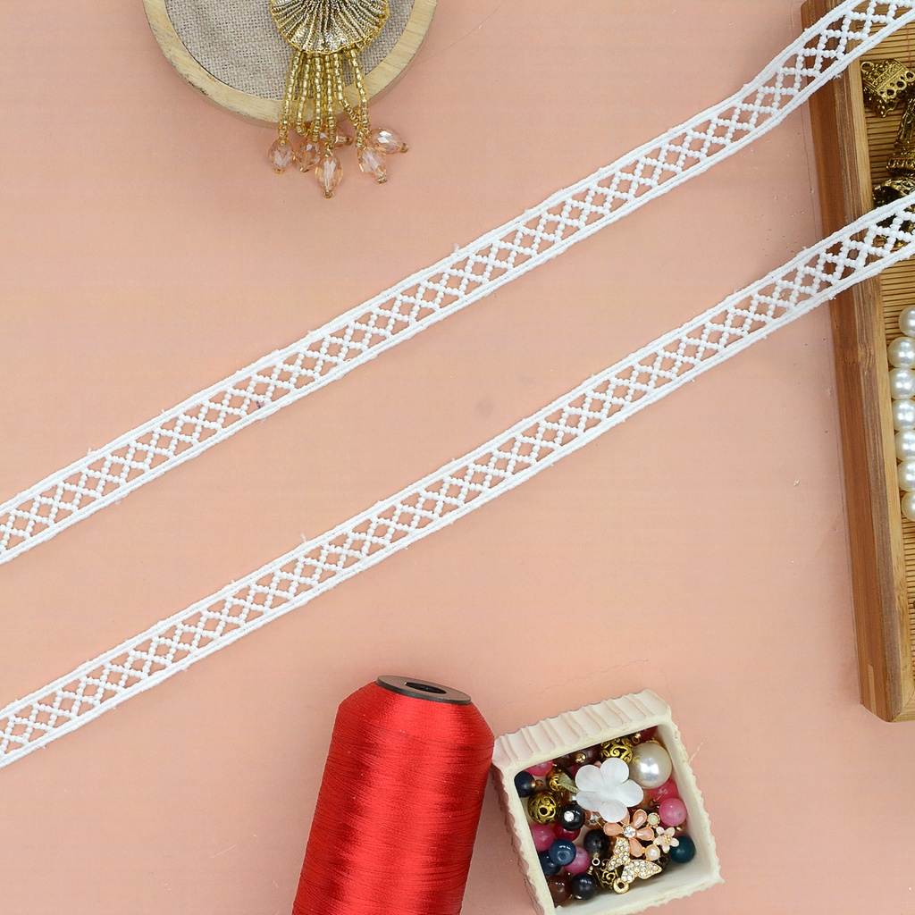 Double Side Border Shuttle Lace