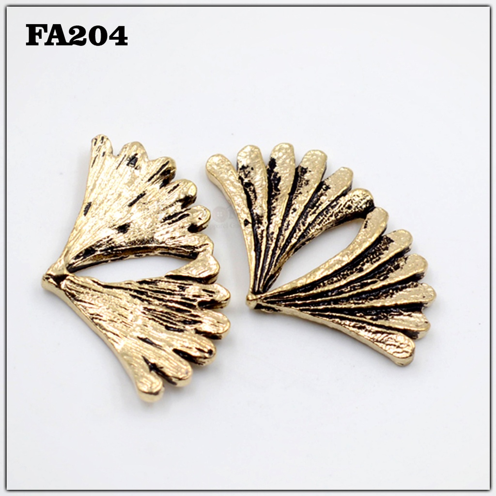 Wing Shape Hanging