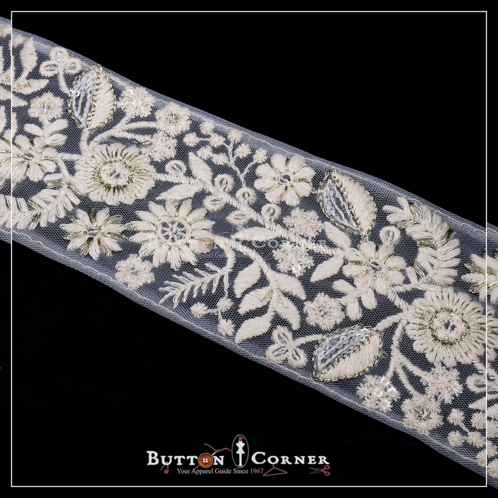 Embroidery Metallic Yarn Lace