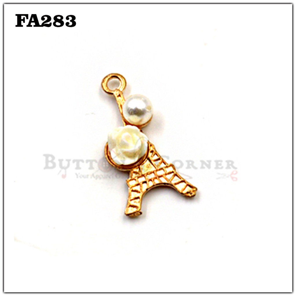 Eiffel Tower Design Pendant