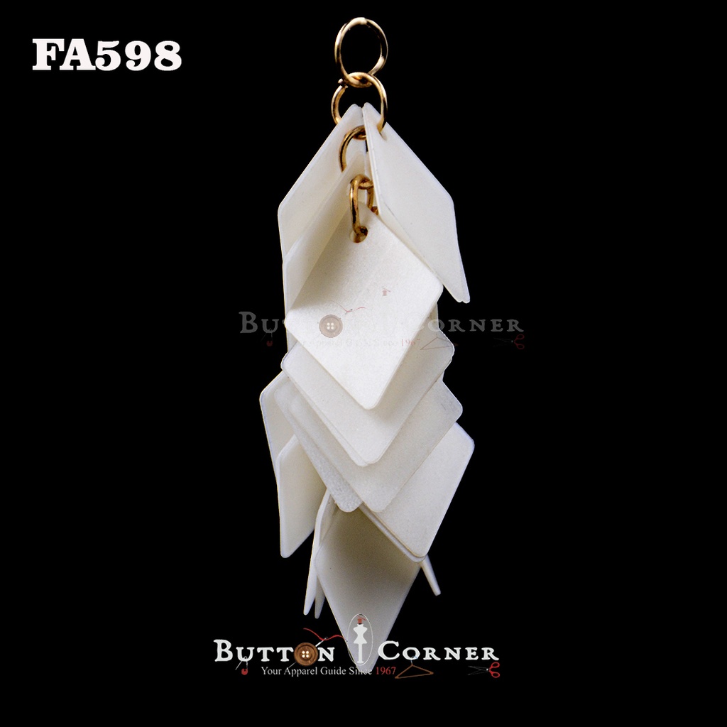 Rhombus Shape Plastic Tassel