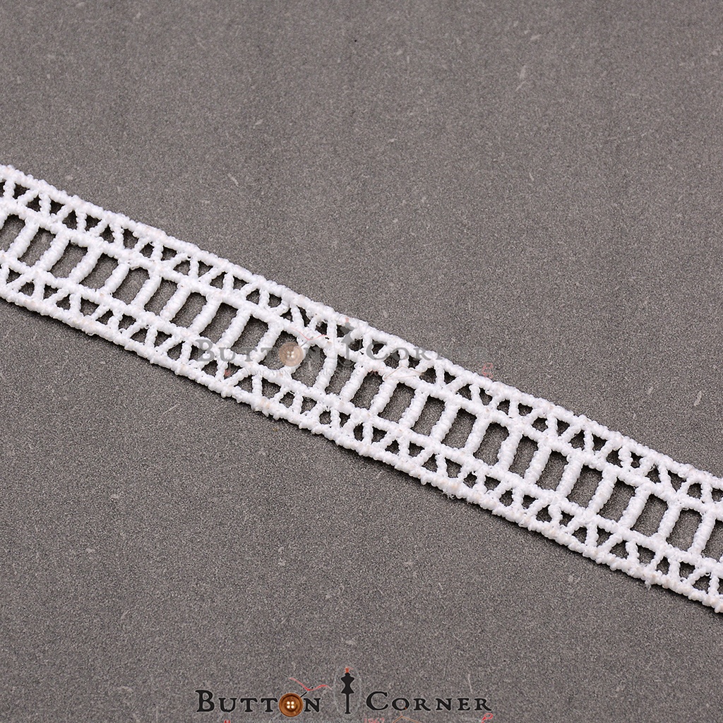 Double Side Border Shuttle Lace