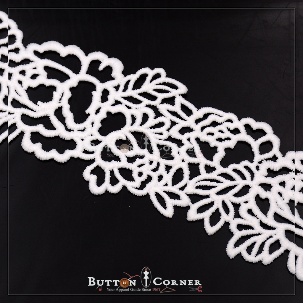 Milky Shuttle Lace