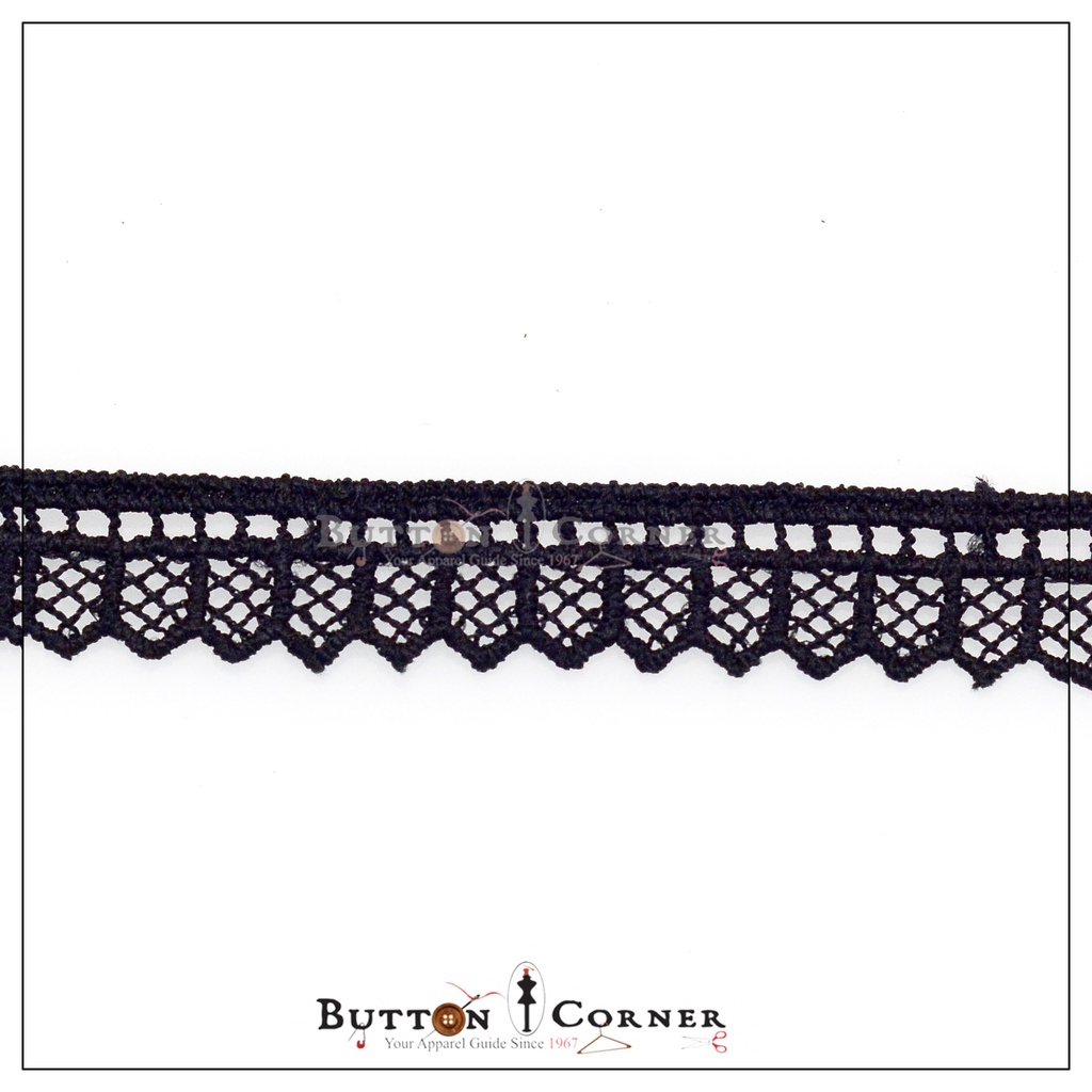 One Side Border Shuttle Lace