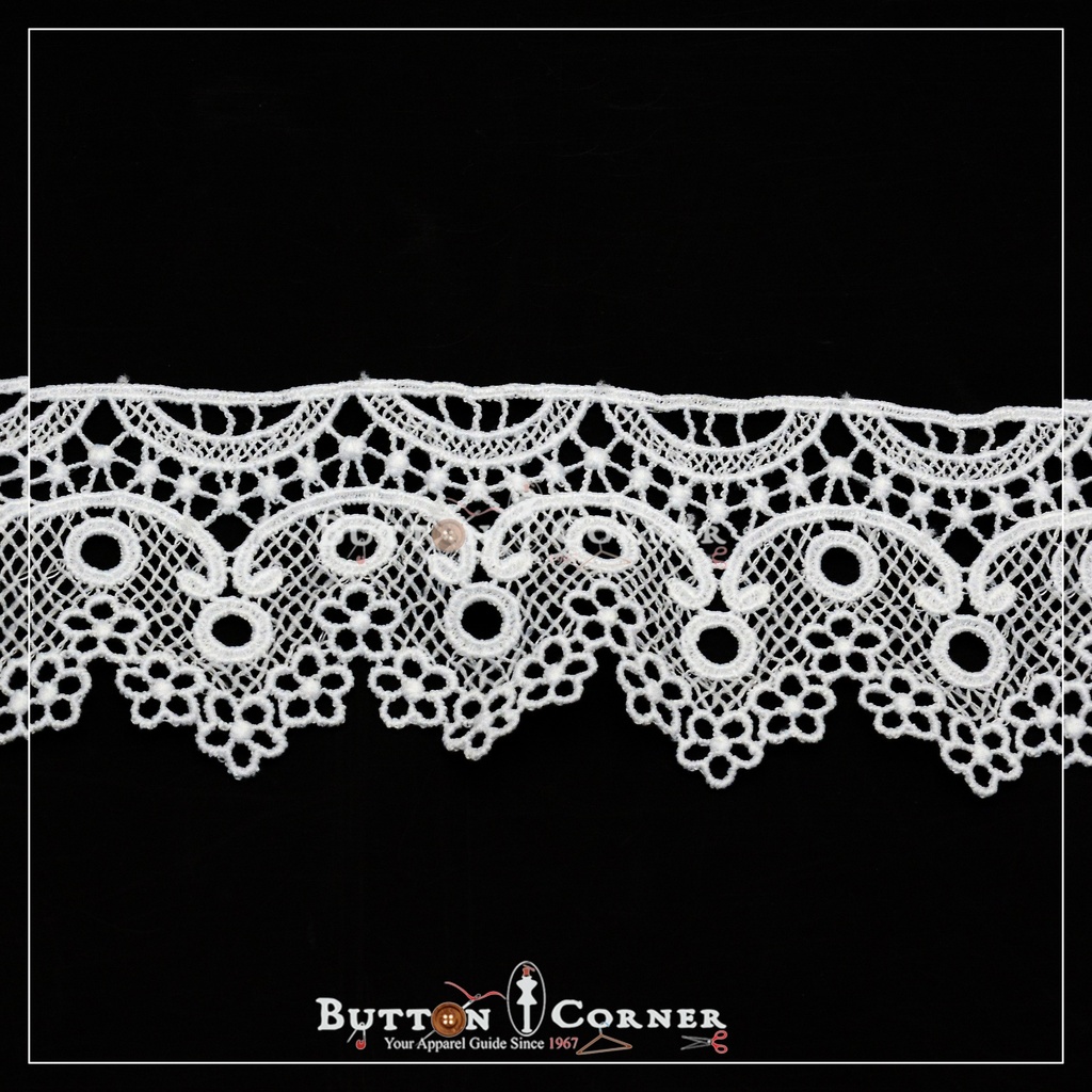 One Side Border Shuttle Lace