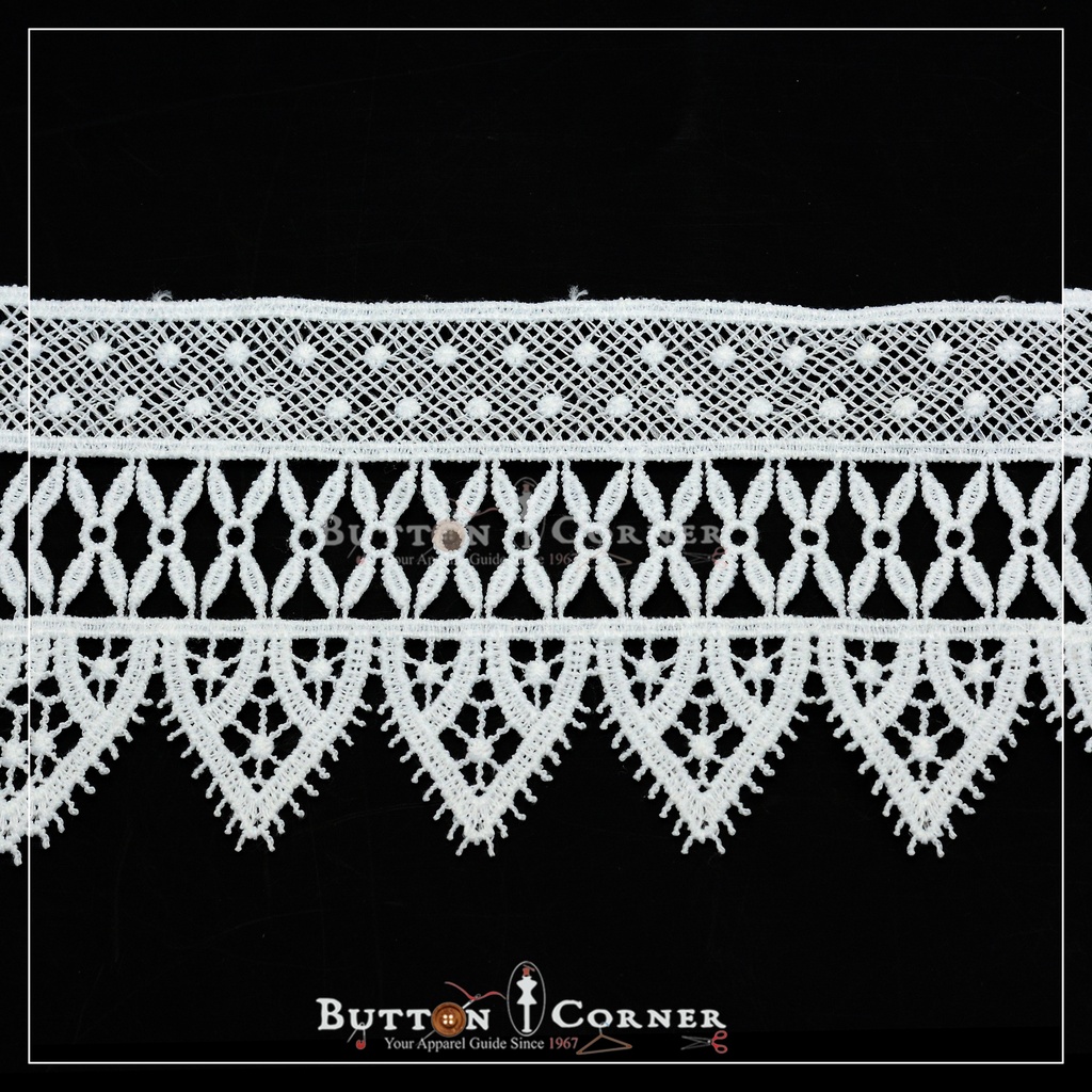 One Side Border Shuttle Lace