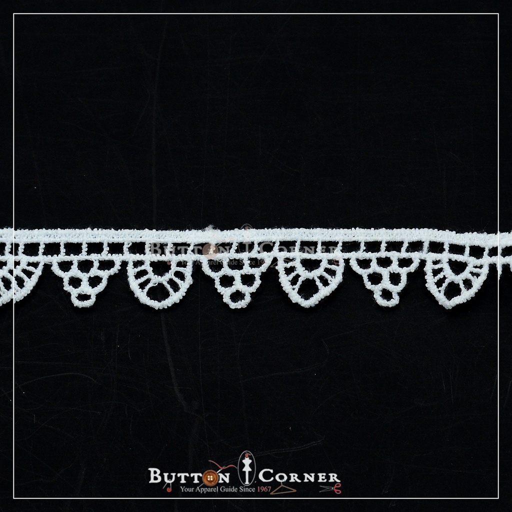 One Side Border Shuttle Lace