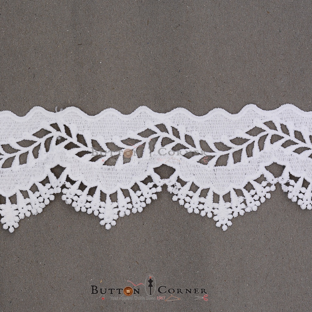 One Side Border Shuttle Lace