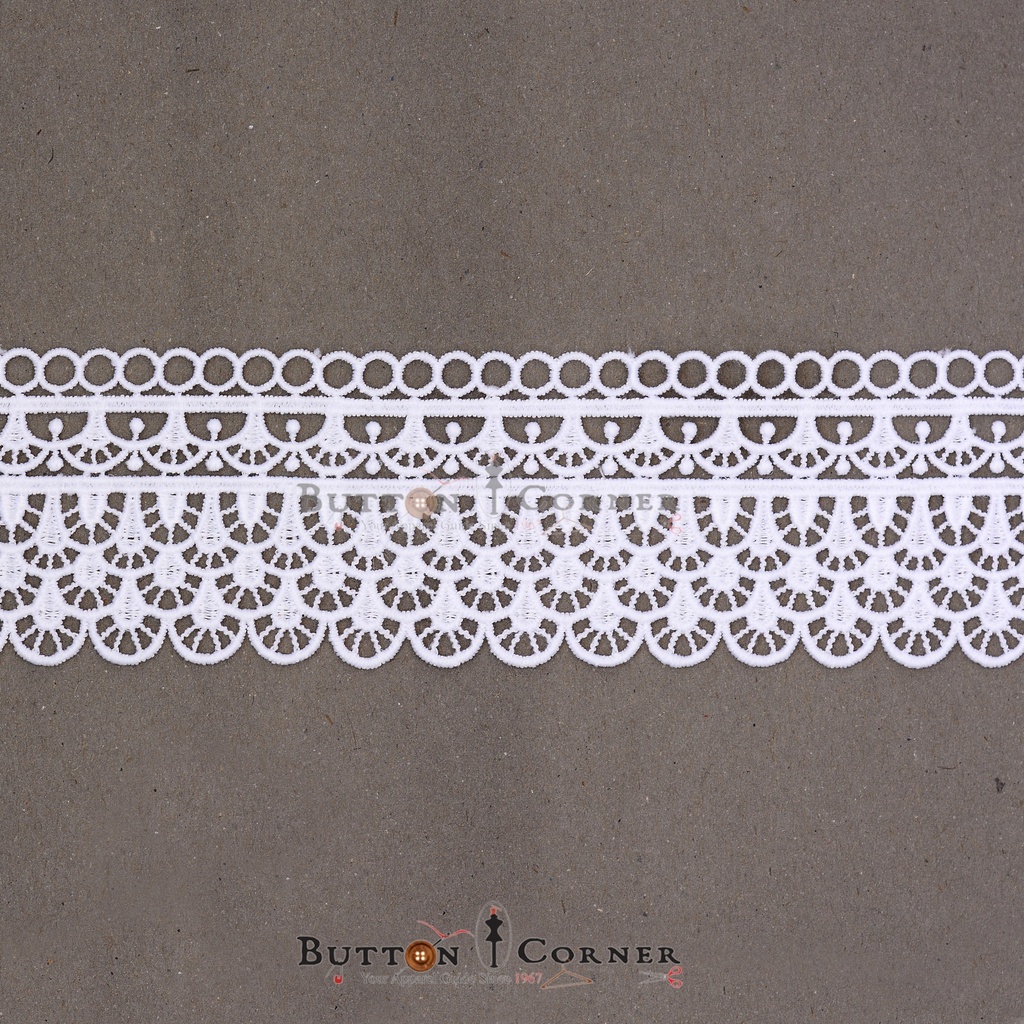 One Side Border Shuttle Lace