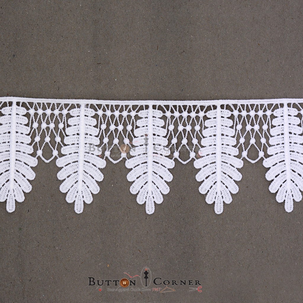 One Side Border Shuttle Lace