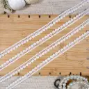 One Side Border Shuttle Lace