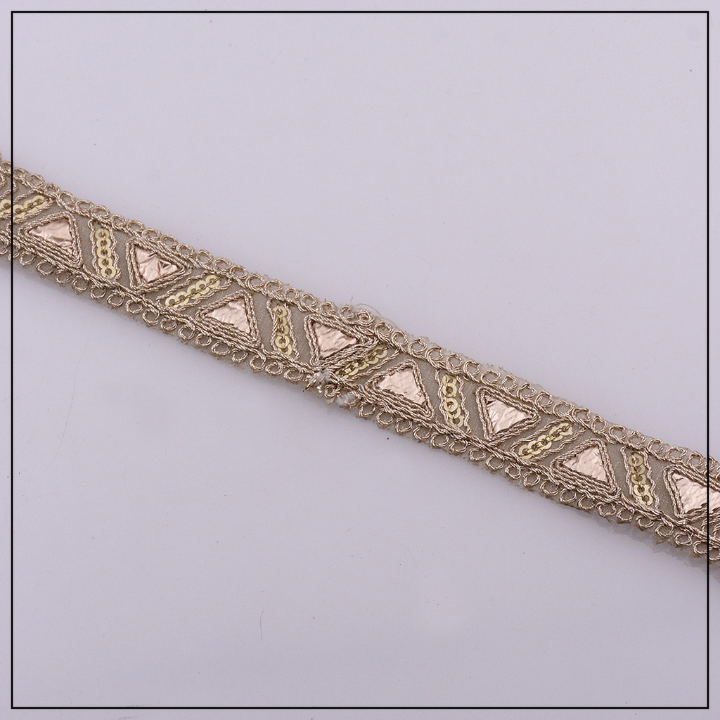 Fancy Metallic Yarn Gota Lace