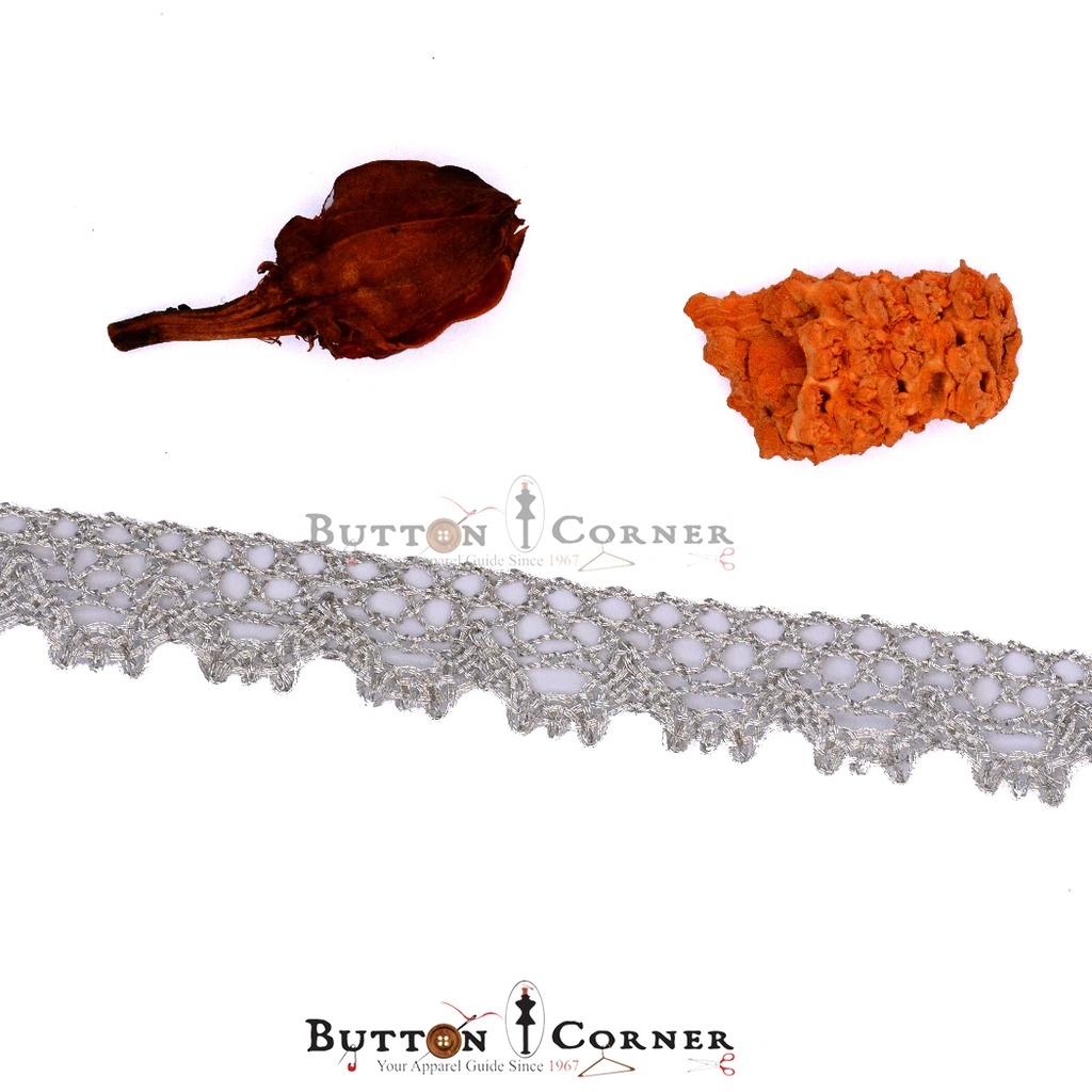 One Side Border Metallic Yarn Lace