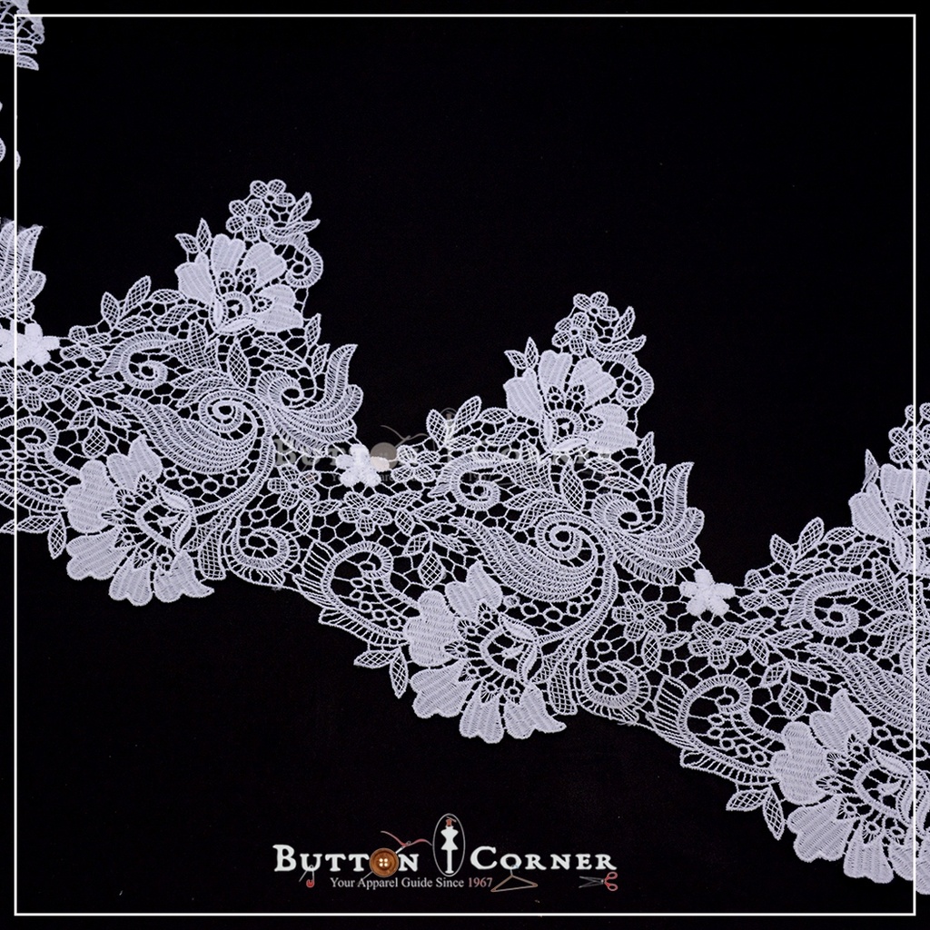 Applique Shuttle Lace
