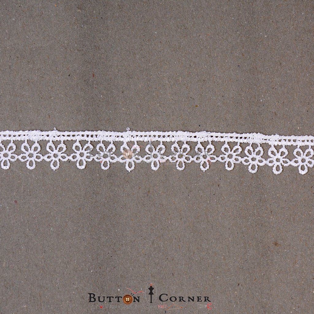 One Side Border Shuttle Lace