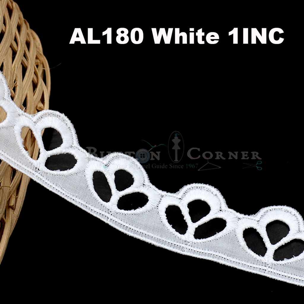 Cotton One Side Border Lace