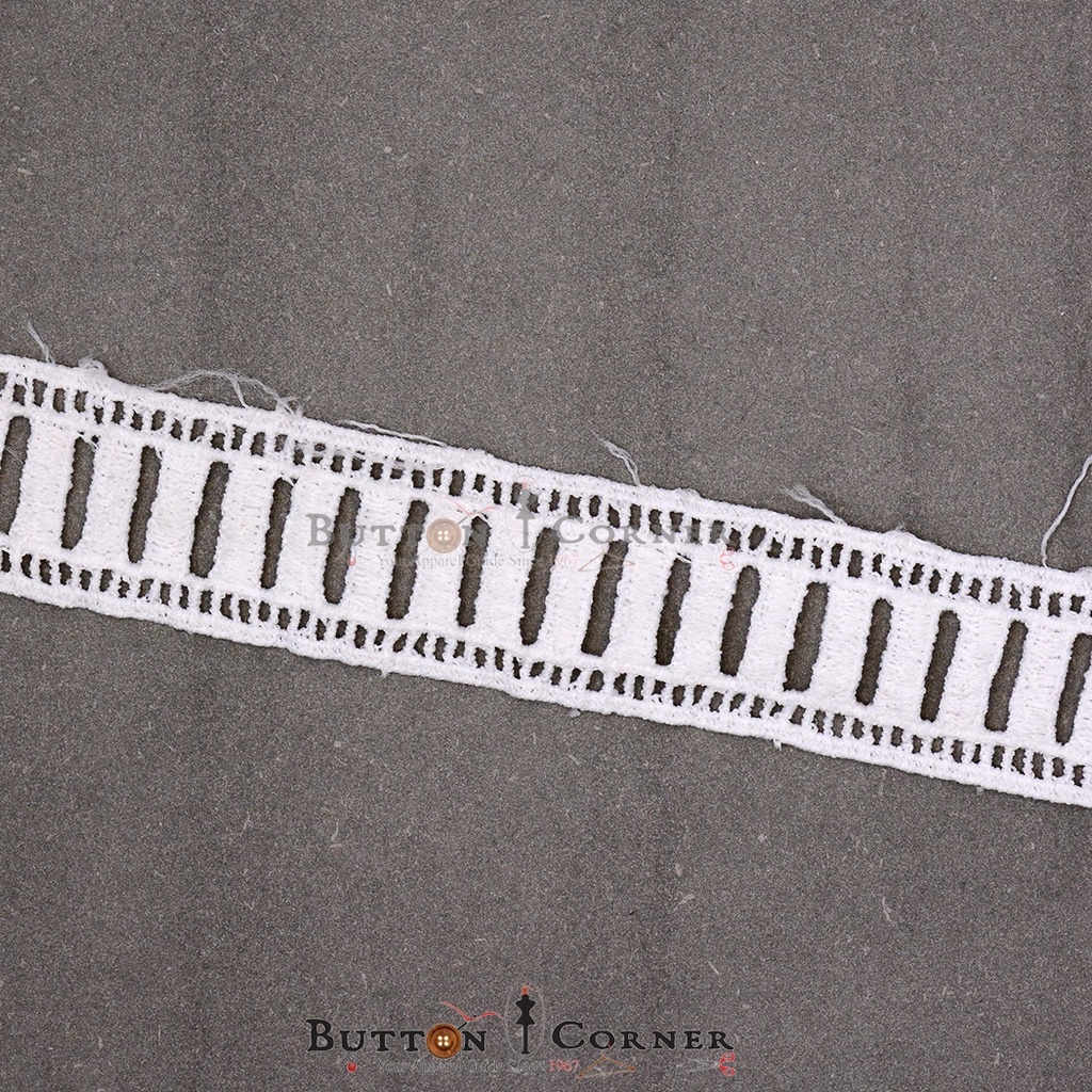 Double Side Border Shuttle Lace