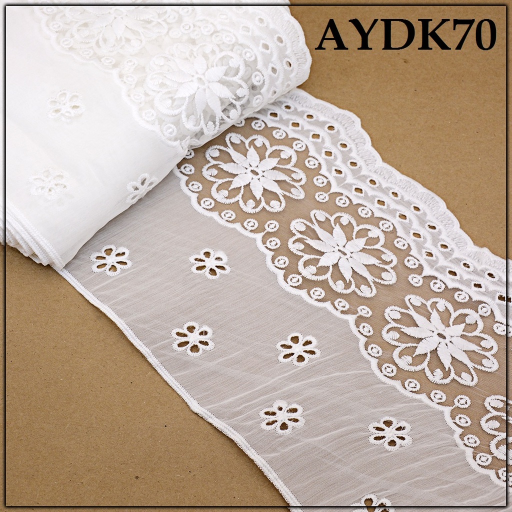 Cotton One Side Border Lace
