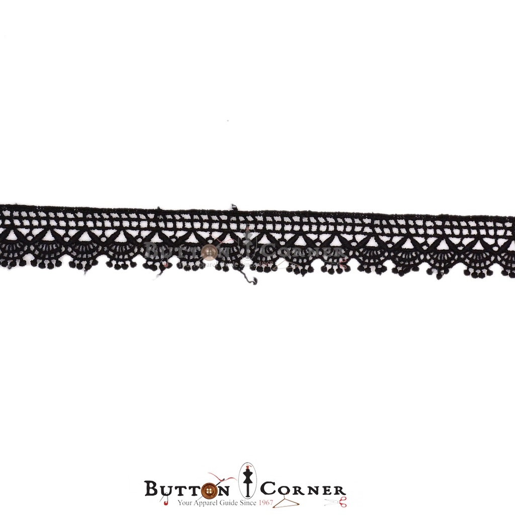 One Side Border Shuttle Lace