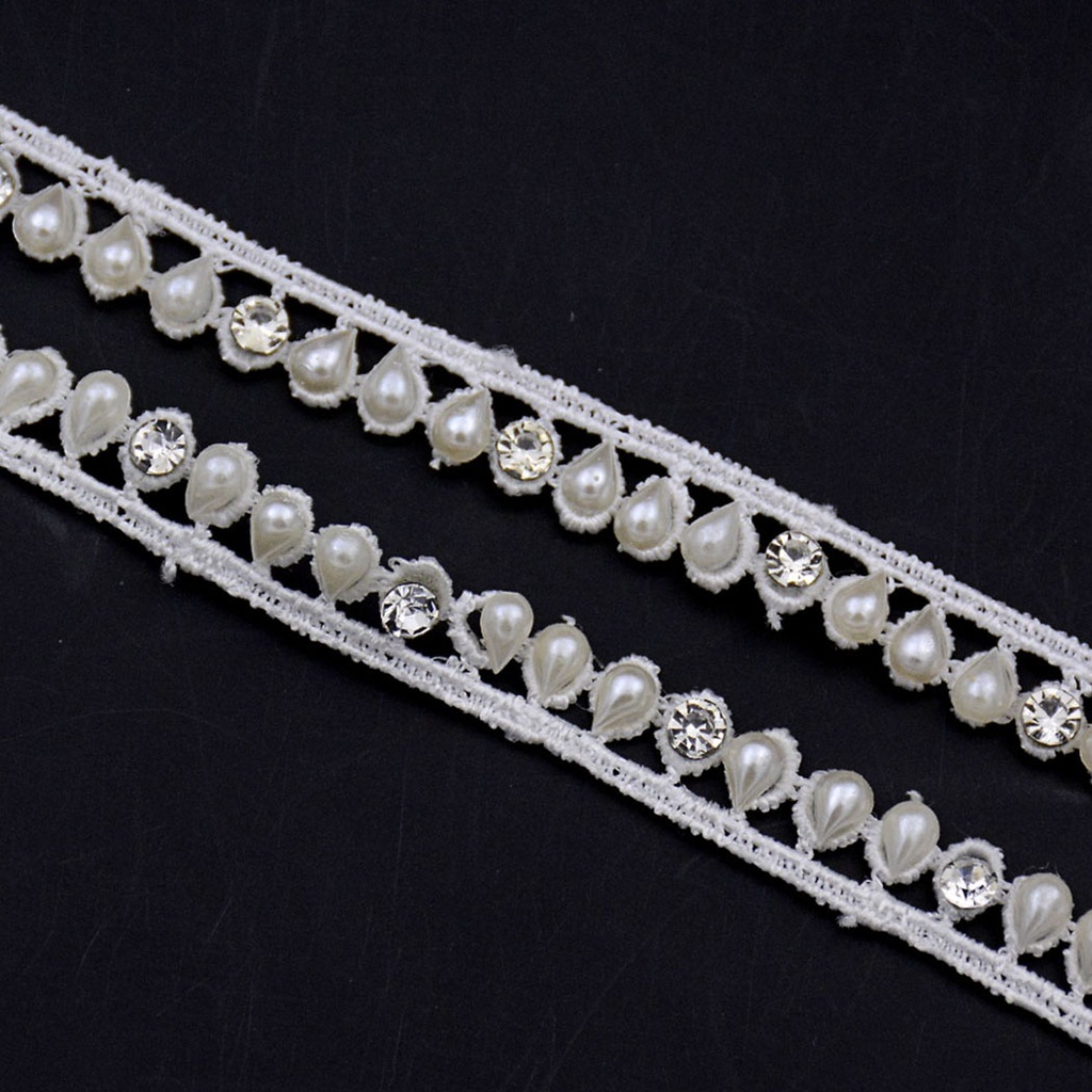 Shuttle With Crystal & Stone Lace