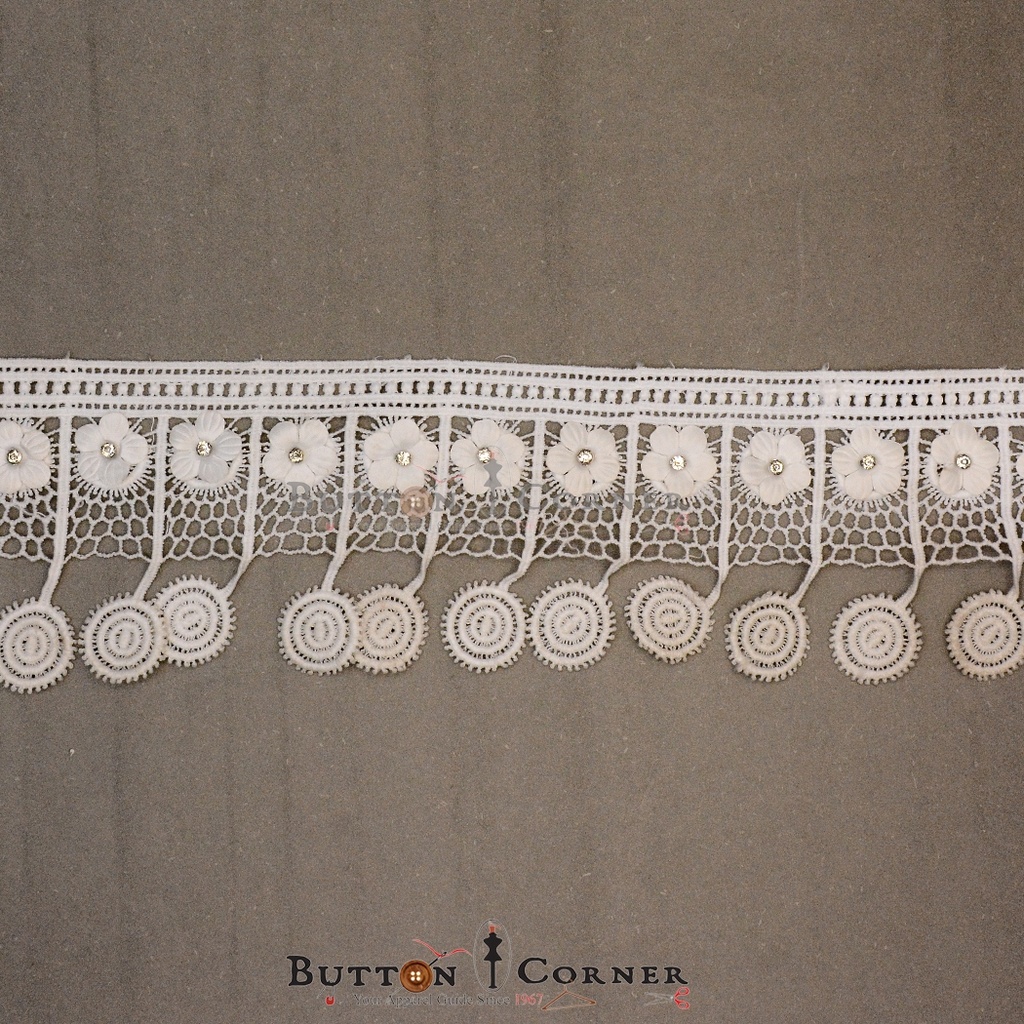 One Side Border Stone Shuttle Lace