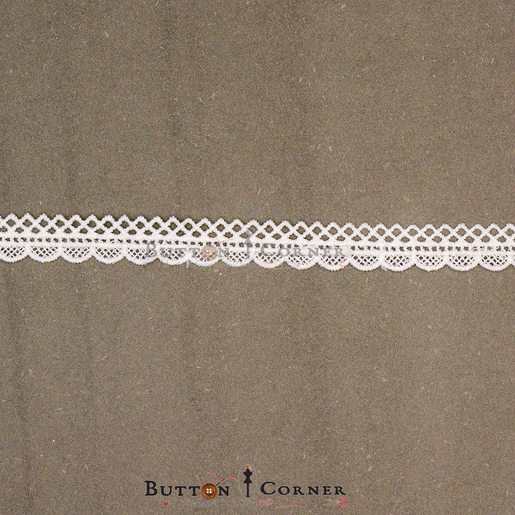 One Side Border Shuttle Lace