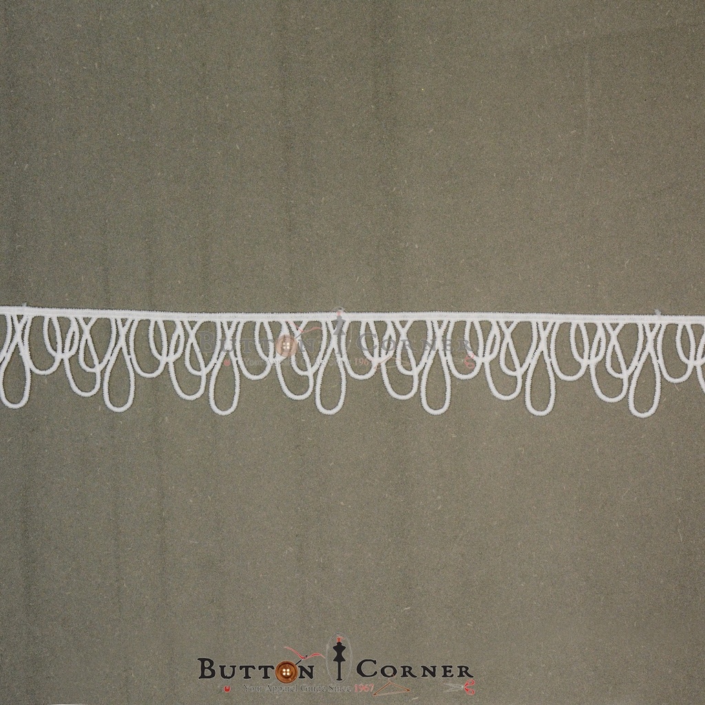 One Side Border Shuttle Lace