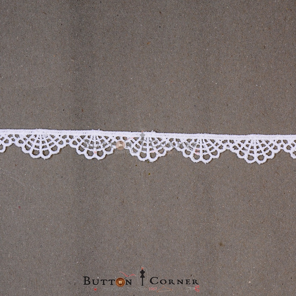 One Side Border Shuttle Lace